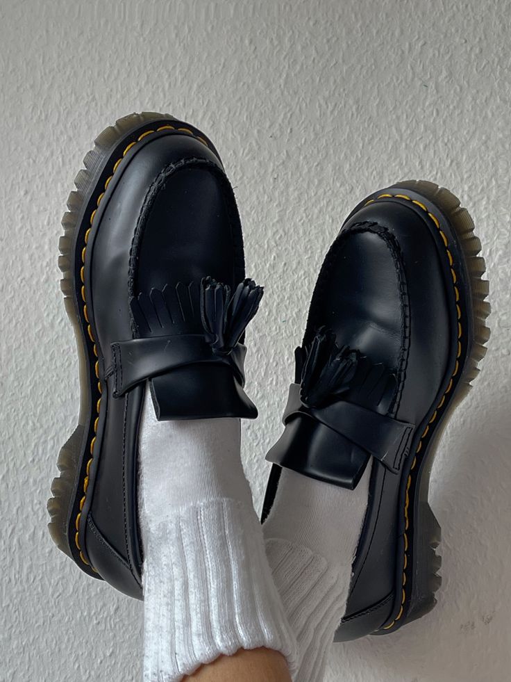 #loafers #drmartens #drmartensoutfit #docmartensstyle Dr. Martens Shoes, Dc Martens Loafers, Dr Martin Loafers Outfit, Adrian Bex Loafers Outfit, Dr Martin Loafers, Dr Marten Loafers Outfit, Dr Martens Loafers Women Outfit, Docs Loafers, Doc Martin Loafers