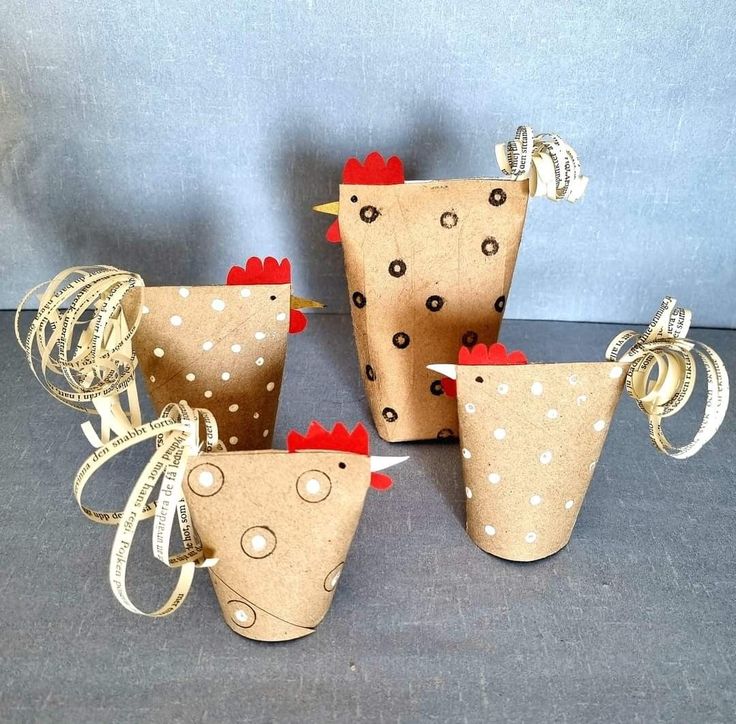 Easter Decorations Ideas, Chicken Crafts, Shabby Chic Easter, Toilet Paper Crafts, Easy Easter Decorations, Easter Tree Decorations, Ideas For Easter Decorations, Toilet Paper Roll Crafts, Ideas For Easter