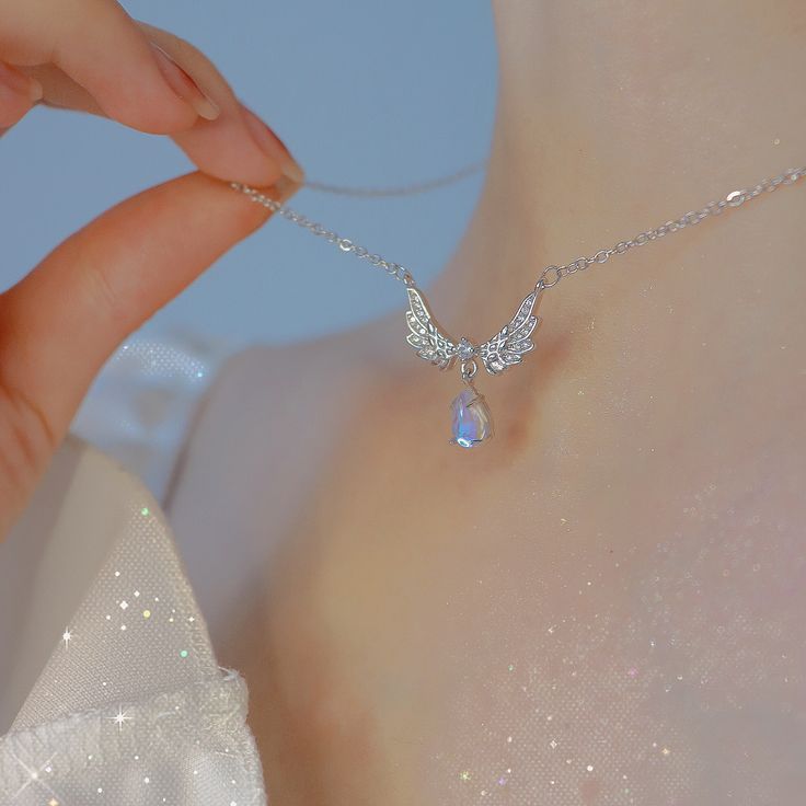 Length:+40+cm Material:+high+quality+alloy,+zircon,+artificial+diamond Chain Aesthetic, Simple Elegant Jewelry, Emo Jewelry, قلادات متدلية, Aesthetic Necklace, Preppy Jewelry, Moonstone Pendant Necklace, Crystal Heart Pendant, Drop Pendant Necklace