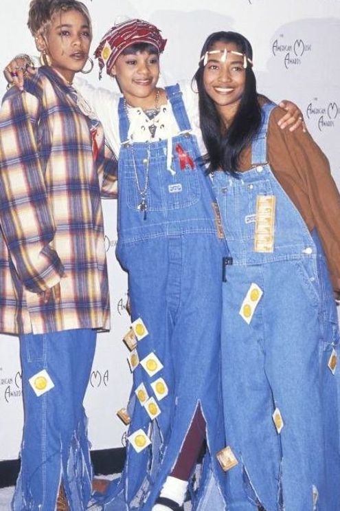 Tlc Outfits 90s, Hip Hop 90, Tlc Outfits, Look Hip Hop, Nineties Fashion, 90s Fashion Outfits Hip Hop, Throwback Party, Fashion Guys, Looks Hip Hop