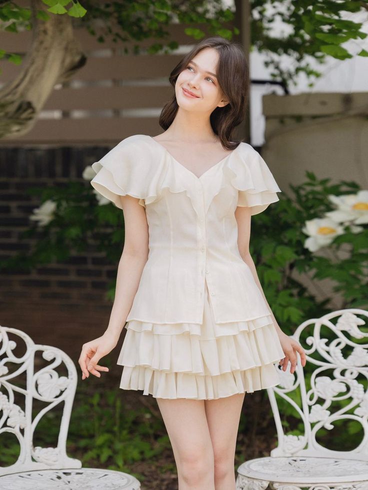 Country of Origin : Republic of Korea Elegant Ruffled V-neck Blouse, Elegant V-neck Ruffle Blouse, Elegant V-neck Blouse For Day Out, Elegant Beige Blouse For Day Out, The Details, Top Blouse, Composition, Top Outfits, Clothes For Women