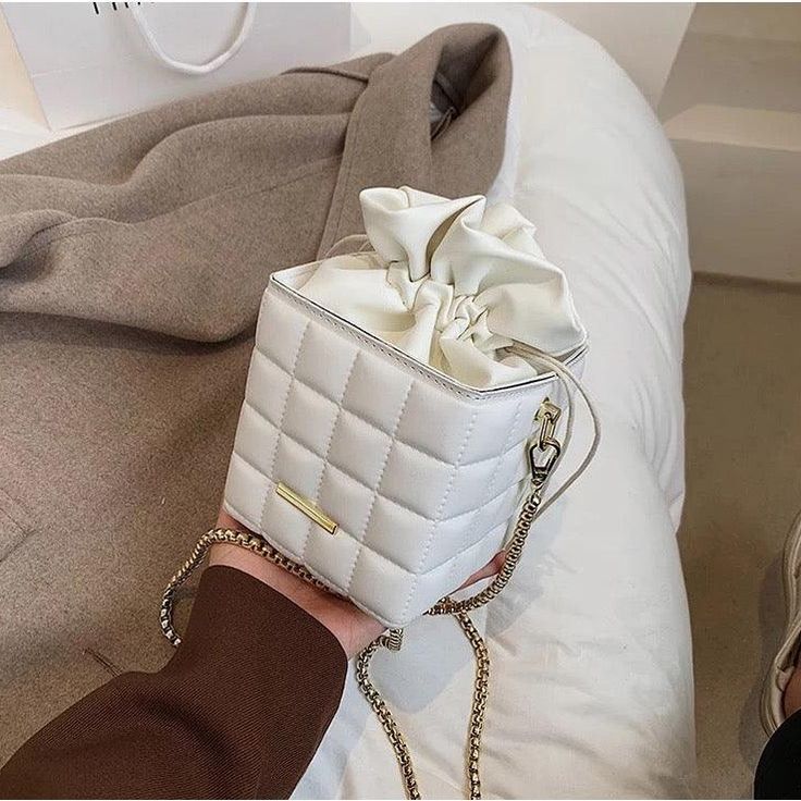 White Cube Shaped, Leather Handbag. Can Be Worn As A Crossbody Or Tote . Drawstring Purse, Bucket Purse, Quilted Purses, Mini Handbag, Mini Handbags, Green And Khaki, Purses Designer, Chanel Boy Bag, Leather Handbag