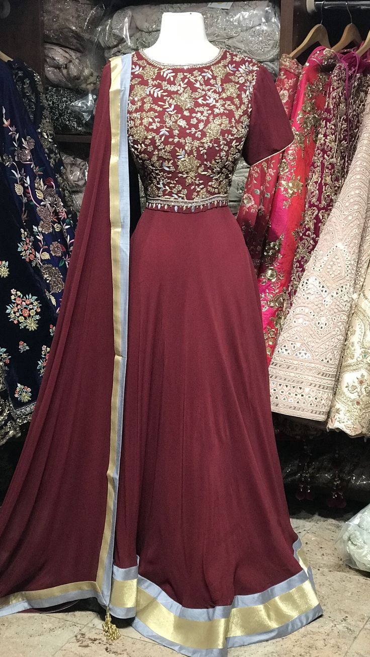 Maroon bridesmaid anarkali with zardosi & stone work Anarkali stitching is included! Final fittings/alterations not included. Fabric - Georgette This outfit can be customized in multiple colors and specific to client measurements. 90 days of production time is required and are for bulk orders only! Orders are processed in store only! Minimum Order Quantity- 4 pieces Bridesmaid Anarkali, Maroon Combination, Maroon Bridesmaid, Jewellery Indian, Indian Gowns Dresses, Indian Gowns, Bridal Jewellery Indian, Stylish Dresses For Girls, Frock Design