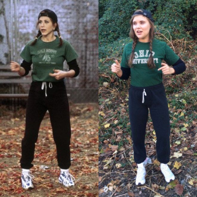 Sunday: “The One with the Football” (Season 3, Episode 9) Rachel Outfits, Estilo Rachel Green, Rachel Green Style, Rachel Green Outfits, Friend Costumes, Friends Outfit, Friends Outfits, 90s Inspired Outfits, 90s Outfits