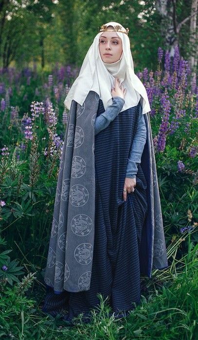 Nun Costume, Medieval Clothes, Medieval Woman, Medieval Costume, Period Outfit, Medieval Clothing, Medieval Dress, Period Costumes, Fantasy Costumes