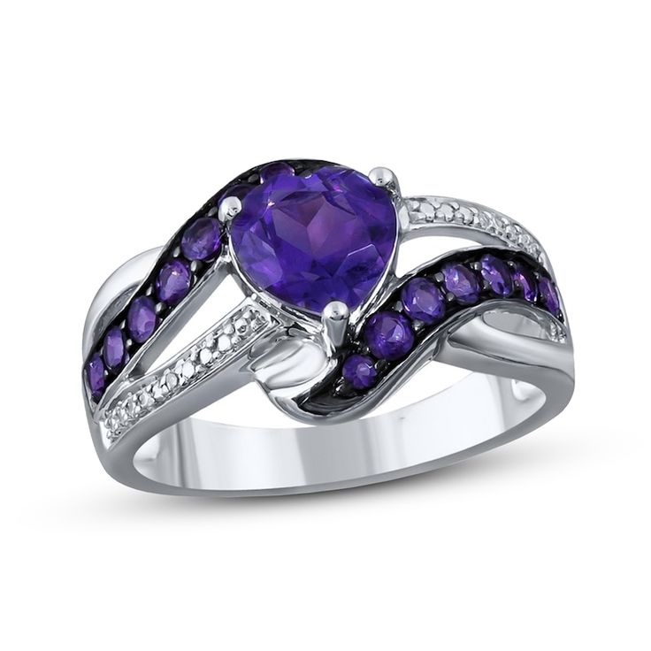 Amethyst Wedding Rings, Chic Rings, Amethyst Ring Engagement, Amethyst Heart, Purple Rings, Jewelry Advice, Diamond Heart Ring, Heart Necklace Diamond, Aquamarine Engagement Ring