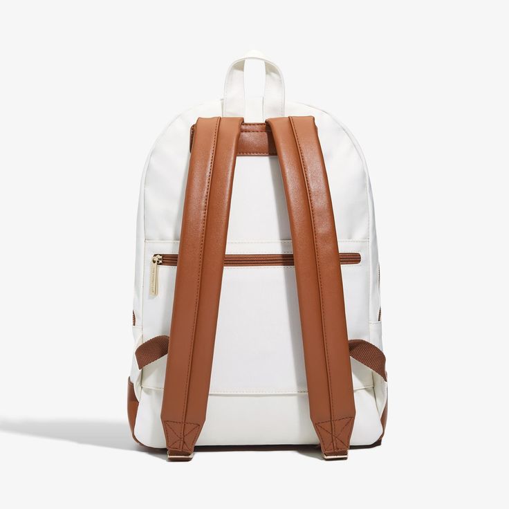 Designed for convenience and style, this classic backpack has all the things mamas, dads and babes need for life on the go. Classic Large Capacity Travel Backpack, Casual Softback Diaper Bag For Travel, Classic School Backpack With Luggage Sleeve, Preppy Backpack For Daily Use And Back To School, School Leather Backpack With Adjustable Straps, Classic Large Capacity Backpack For Everyday, Preppy Backpack For Daily Use, Backpack With Adjustable Straps For Back To School, Preppy Backpack With Adjustable Strap