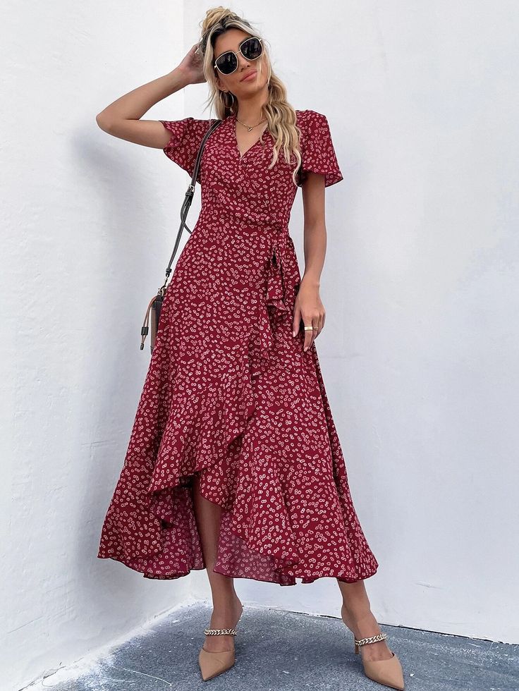 Ruffle Frock For Women, Red Floral Dress Outfit, Simple Midi Dress, Red Floral Print Dress, Simple Frock Design, Simple Frocks, Frock For Women, Fashion Sketches Dresses, Red Boho