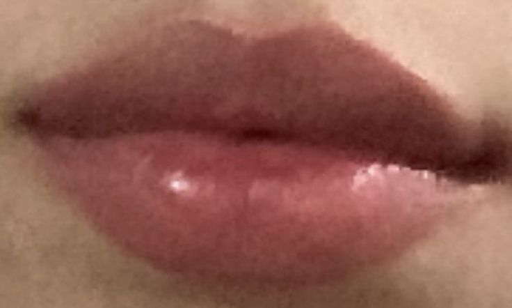 Thick Lips Aesthetic, Rounded Cupids Bow Lips, Cupids Bow Lips, Heart Shaped Lips, Small Nose, Small Lips, Rosy Lips, Nice Lips, Cupids Bow