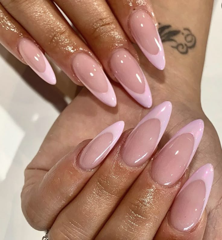 !: 𖦆 ː @Rome_6 ♡🌷 ໋֢ 𖥻 Vintage Pink Nails, Elegant Almond Nails, Trendy Almond Nails, Skincare Accessories, Unghie Sfumate, Kutek Disney, Casual Nails, Simple Acrylic Nails, Classy Acrylic Nails