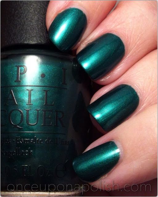 Opi - Skip the Gift Wrap Opi Emerald Green Nail Polish, Opi Green Nail Polish, Nails Green Pink, Opi Green, Emerald Green Nail, Nail Polish Christmas, Emerald Green Nail Polish, Opi Nail Polish Colors, Polish Christmas