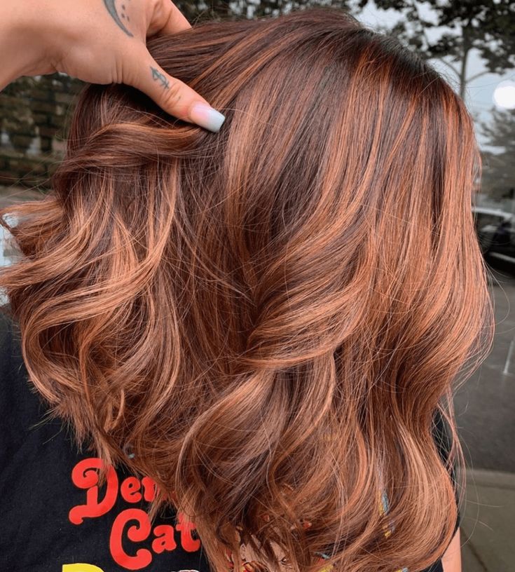 13+ Enchanting Autumn Highlights for Dark Brown Hair Autumn Highlights, Pumpkin Spice Hair, Light Auburn Hair, Red Balayage Hair, Highlights For Dark Brown Hair, Ginger Hair Color, Hair Color Auburn, Brown Hair Balayage, Hair Color Highlights