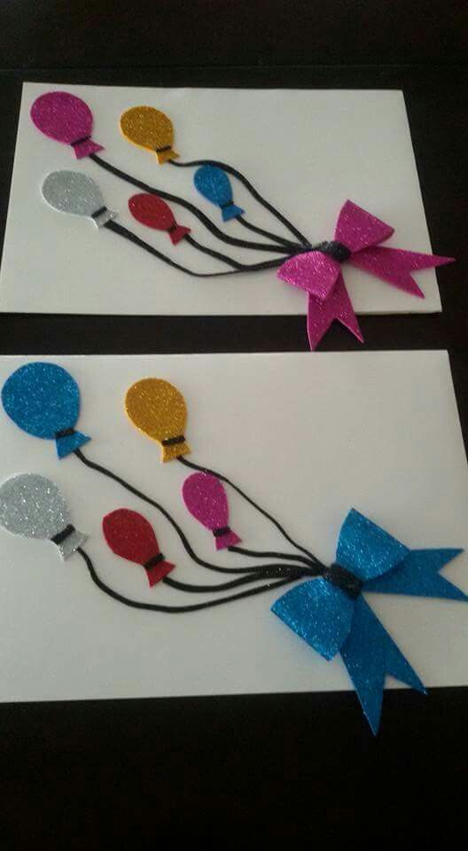 two pieces of paper with different colored bows on them