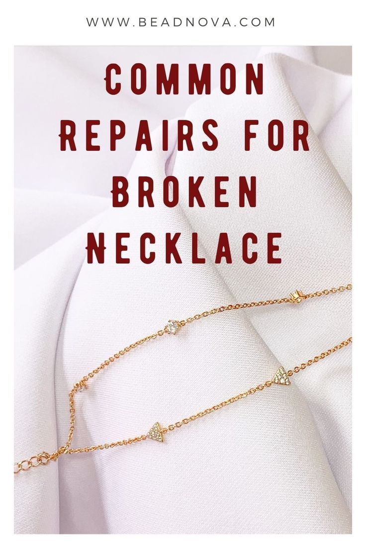 Did you recently have an accident, and your beads are now scattered? You have to know how to fix a broken necklace chain, then. Discover the proper way to do it to restore your favorite necklace today to its former glory. #necklace #brokennecklace #fixnecklace #howtofix #fixjewelry #jewelrybroken #jewelryrepairs Jewelry 101, Power Jewelry, Favorite Necklace, Diy Crystals, Broken Chain, Necklace Box, Elastic Bracelet, Rope Necklace, Box Chain