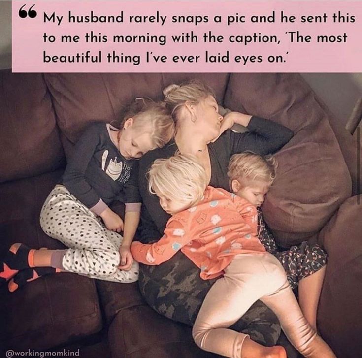 three children laying on top of each other in a chair with the caption'my husband really snaps a pic and he sent his to me this morning with the caption