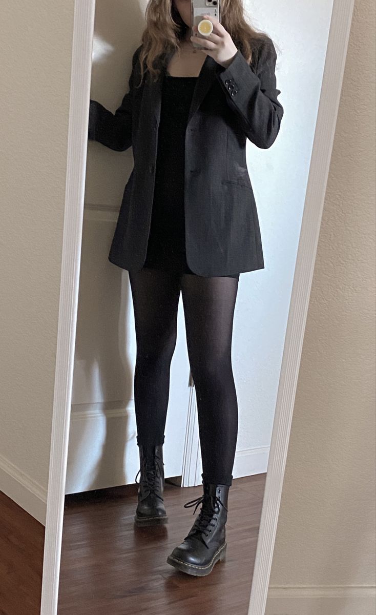 All Black Blazer And Skirt Outfit, Band Concert Outfit School Formal, Blazer Grunge Outfit, Black Dress With Black Blazer, Concert Orchestra Outfit, Orchestra Outfit Ideas, Outfits With A Black Blazer, Concert Black Outfit Orchestra Formal, Concert Black Outfit Choir