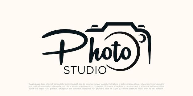 the logo for photo studio, which is designed to look like an old fashioned camera