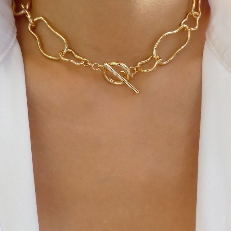 420295279300110944102400631417 Material: gold plated brass Length: 15" IMPORTED Chain Choker, Jewelry Inspiration, Chain Necklace, Gold Plate, Plating, Brass, Chain, Gold