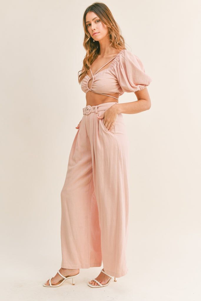 Pink Pleated Linen Pants and Cropped Top Set Drawstring Crop Top, Crop Top Pants Set, Shoulder Puff Sleeve, Feminine Top, Romantic Outfit, Belted Pants, Cropped Tops, Top Pants Set, Puff Sleeve Blouse