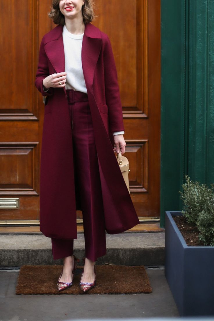 40 Fabulous Sale Finds for 2021! - STACIE FLINNER Attorney Fashion, Elemento Terra, Stacie Flinner, Africa Trip, Winter Palette, Chunky Turtleneck Sweater, Burgundy Outfit, American Dress, Dressy Casual Outfits