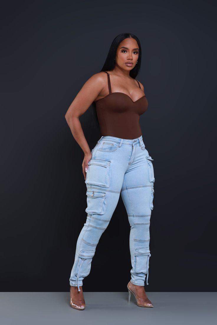 Having Fun Denim Cargo Skinny Jeans - Light Wash - Swank A Posh Curvy Casual Outfits, Denim Cargo Pants, High Rise Denim Jeans, Boutique Style Outfits, High Rise Denim, Cargo Jeans, Light Denim, Wide Leg Denim, Denim Pant