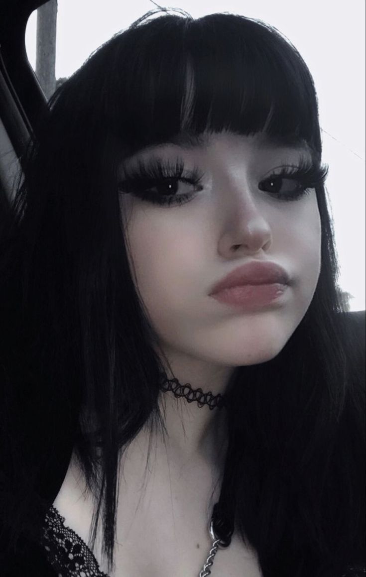 Pin by Casey Richardson on Eye makeup in 2022 | Emo makeup, Edgy makeup, Cute makeup Y2k Emo Makeup, Y2k Make Up, Soft Alternative Makeup, Emo Girl Pfp, Goth E-girl Makeup, Makeup Looks Pretty, Fete Emo, E Girl Makeup, Egirl Makeup