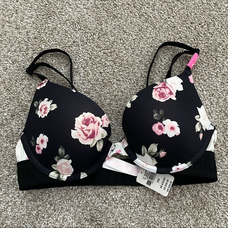 Cute Push Up Bra In Floral Print. Bra Features Black Cups And White Wings With A Floral Pink And White Pattern. Decorative Black Band Is On Both Sides. New With Tags! Has Never Been Worn. I Have A Super Push Version Of This For Sale In Another Listing. Pink And White Pattern, Vs Pink Bras, Victoria Secret Pink Bras, Pretty Bras, Cute Maternity Outfits, Bra Models, Princess Baby, Pink Bralette, Cute Bras