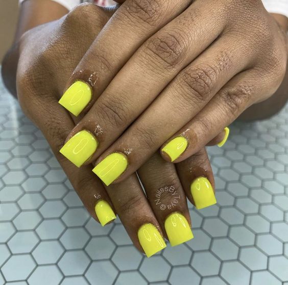 Short Acrylic Yellow Nails, Yellow Short Nails Acrylic, Short Square Acrylic Nails Summer Yellow, Short Nail Yellow, Yellow Acrylic Nails Square, Yellow Acrylic Nails Short, Yellow Short Square Nails, Yellow Gel Nails Short, Yellow Short Nails Design