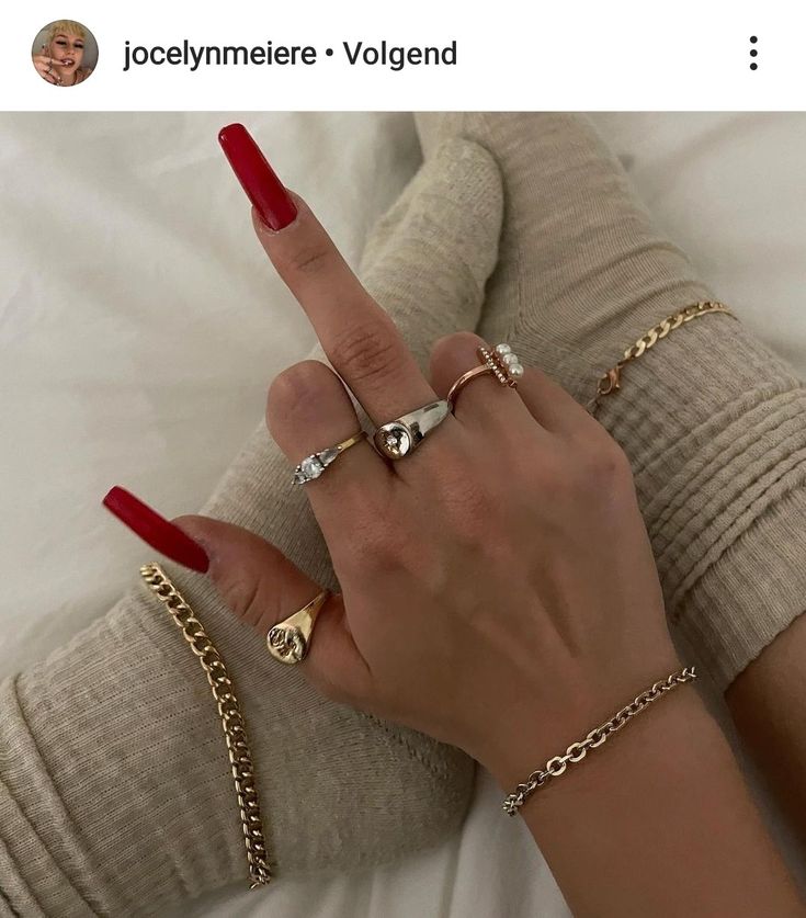 Jocelyn Meiere, Cartier Love, Mood Board Fashion, Cartier Love Bracelet, Love Bracelets, Cartier, Mood Board, Gold Bracelet, Jewelry Accessories