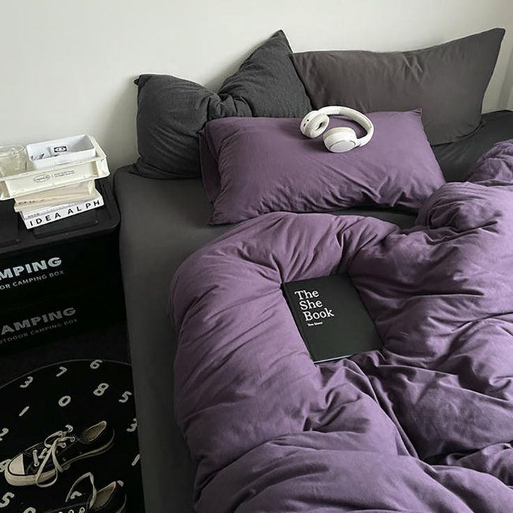 Royal Purple Jersey Knit Bedding Set Dark Purple Comforter Sets, Dark Purple Duvet Cover, Full Bed Bedroom Ideas, Purple Bed Sheets Aesthetic, Purple Comforter Bedroom Ideas, Purple And Black Bedding, Purple Bedding Aesthetic, Bedroom Ideas Purple And Grey, Purple And Black Room Ideas