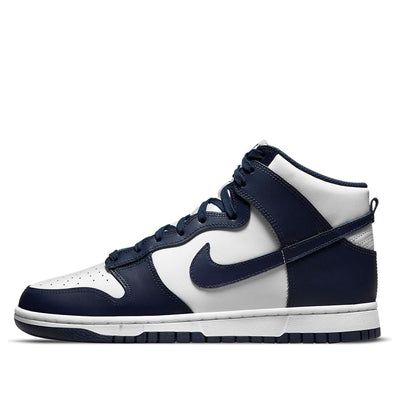 While the popularity of Dunk Highs has not quite caught up with their low-top counterparts, the introduction of the inaugural 'Be True To Your School' roster, which blends heritage and modernity perfectly, remains coveted. The 'Midnight Navy' release, also fondly known as 'Villanova,' features classic color-blocking to complete the retro look and feel of the collection introduced back in 1985. SKU: DD1399-104 Release Date: 1 Oct 2021 Color: White/Midnight Navy (SNKR/Retro/Skate/Light/Casual/Unisex/High Top/Wear-resistant) Air Dunks, Back In 1985, Nike High Tops, Dunk High, Nike Dunk High, Shoe Inspiration, Midnight Navy, Be True To Yourself, Retro Look