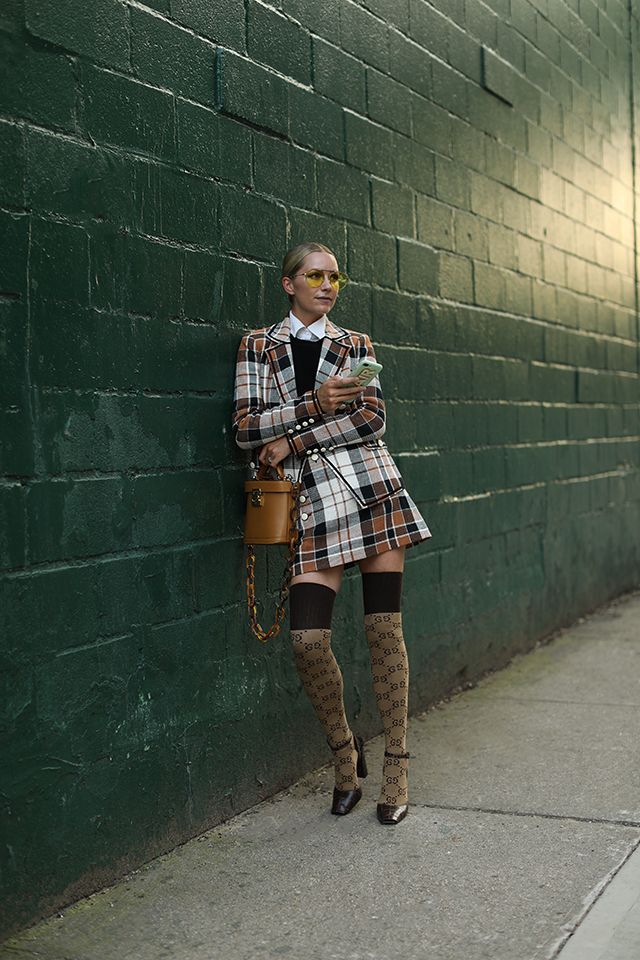 Gucci Socks Outfit, Leg Beauty, Fall Goals, Plaid Blazer Outfit, Beard Suit, Gucci Tights, Style Council, Plaid Shoes, Blair Eadie