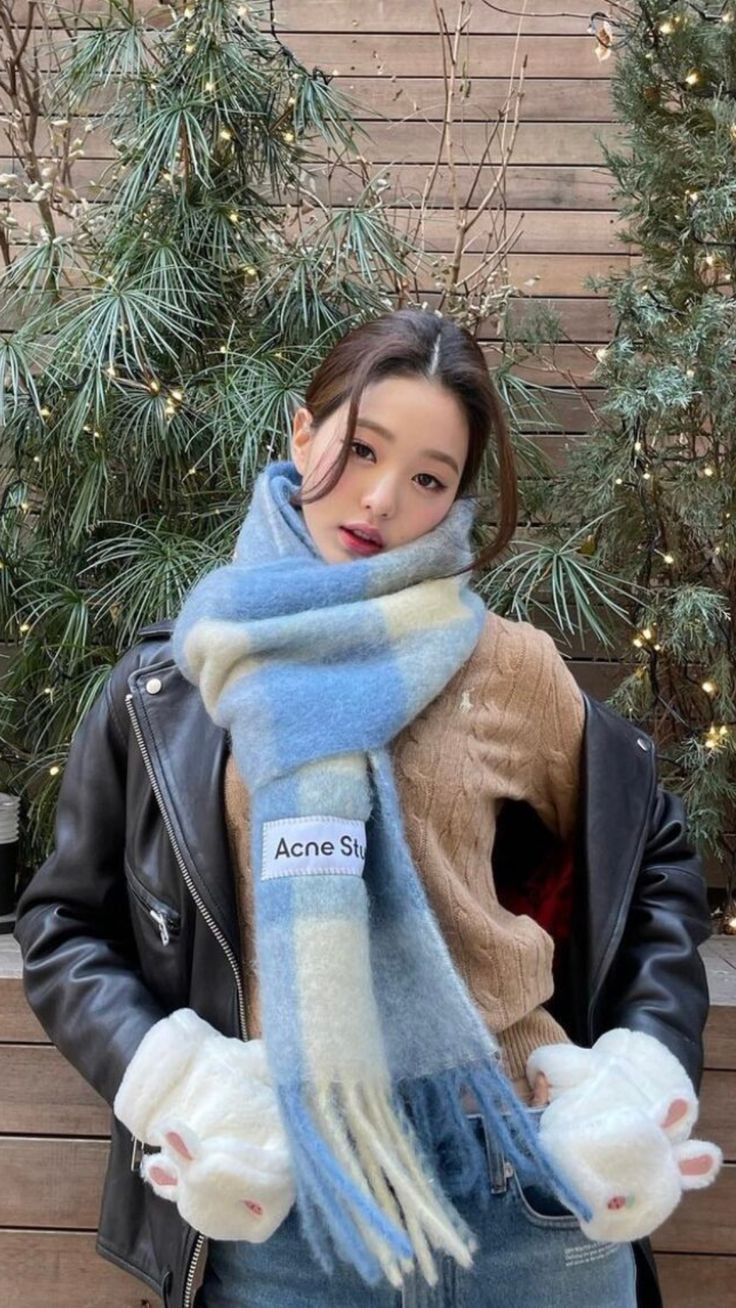 ive, wonyoung, k-pop, k-pop fashion, korean fashion, korean street style, winter fashion, winter outfits, bunny, acne studios, leather jacket, women's fashion, fall outfits, japanese fashion, izone, jang wonyoung, k-pop girl group, cute outfits, cute winter fashion, lookbook, style inspo, trendy, stylish, cold, christmas, comfy, cozy, aesthetic Wonyoung Scarf, Acne Studios Scarf Outfit, Wonyoung Fashion, White Puffer Jacket Outfit, Korean Scarf, Acne Studios Scarf, White Puffer Jacket, Leather Jacket Brown, Puffer Jacket Outfit