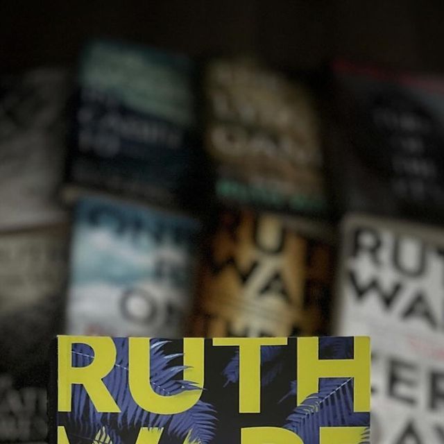 there is a sign that says ruth wade on it