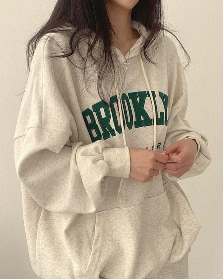 Details: Long-sleeve hoodie top with Brooklyn letter designTop Length: Normal Sleeve Length: Long Sleeves Materials: 95% Cotton + 5% Spandex Winter Outfits For School, Easy Winter Outfit, Loose Pullover, Layering Outfits, Long Pullover, Winter Sweatshirt, School Outfit, Casual Pullover, Casual Hoodie