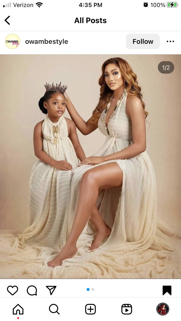 Maternity Photography Mommy And Daughter, Queen And Princess Photoshoot Ideas, Mother Daughter Photoshoot Black Women, Mom Daughter Photos, Mommy Daughter Photoshoot, Mommy Daughter Photos, Daughter Photoshoot, Mother Daughter Photoshoot, Mommy And Me Photo Shoot