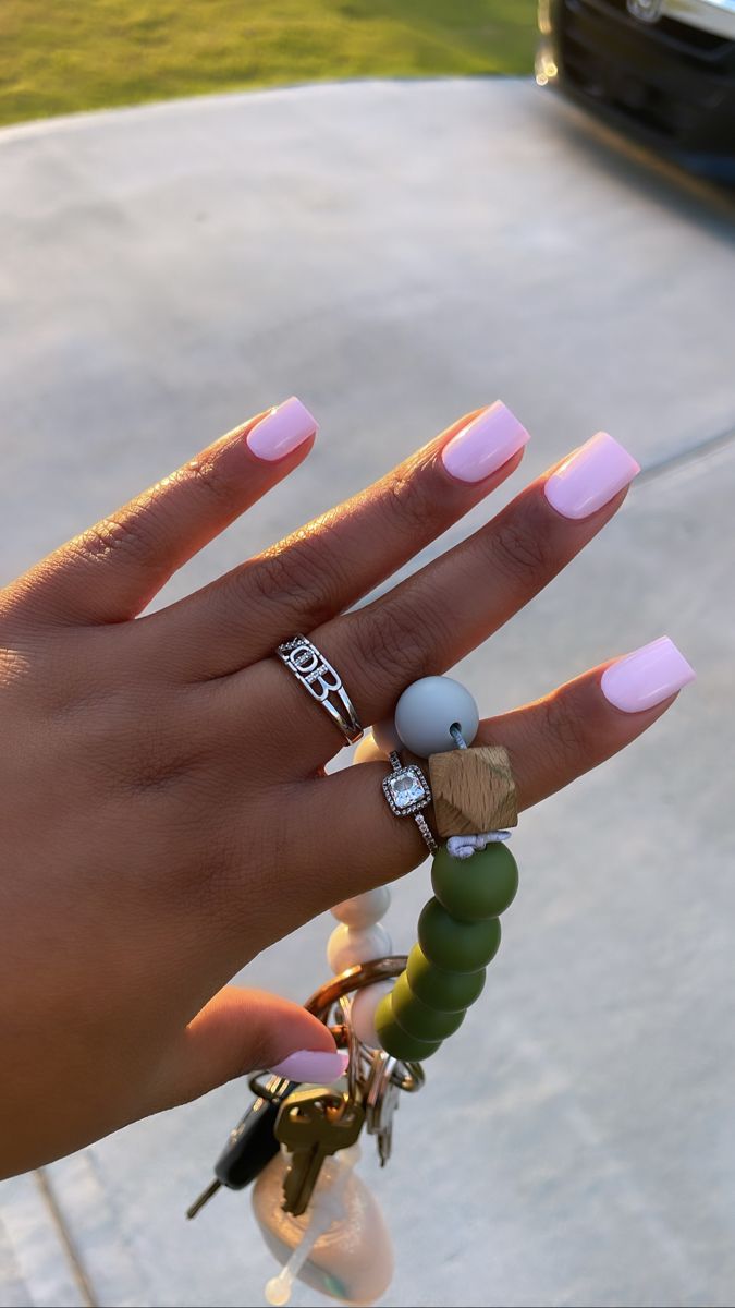 Manager Nails, Lavender Nails Black Women, Classic Color Nails, Short Nails Ideas One Color, Square Nails Black Women, Summer Nails 2024 Black Women, Nails No Acrylic, Short Nails One Color, Short Nails On Black Women