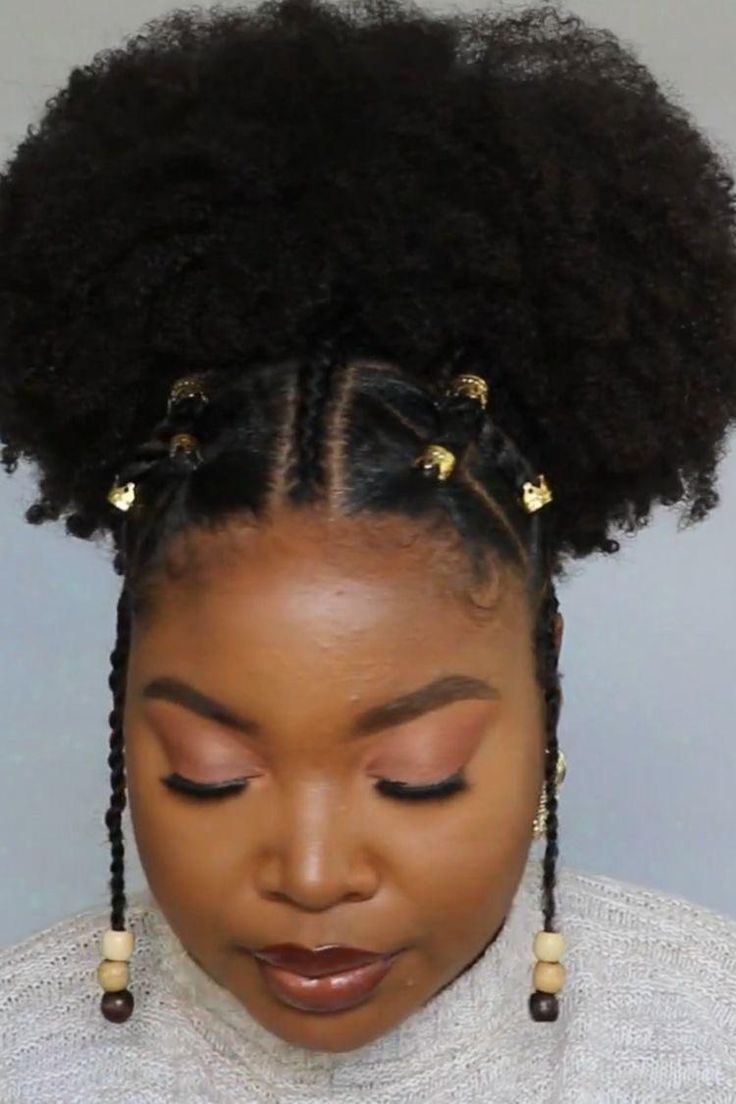 Grownish Hairstyles, Puff Hairstyle, Puff Hairstyles, Afro Puff Hairstyles, Natural Hair Puff, Cabello Afro Natural, Hair Puff, Quick Natural Hair Styles, Simple Hairstyles