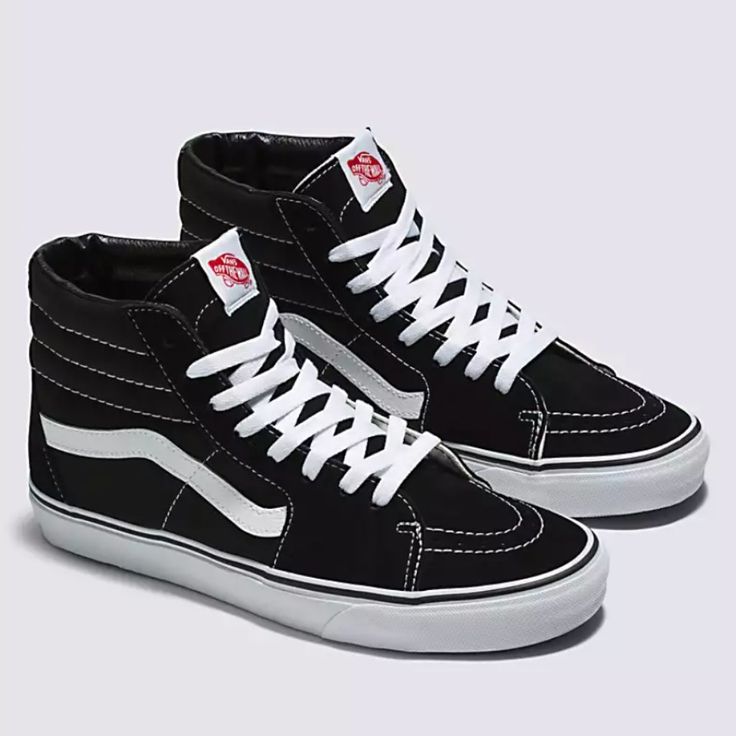 Vans Sk8-Hi Black And White Shoes Mens 8.5/Womens 10 Never Worn, Brand New With Tag And Box Open To Negotiations Vans Sk8 Hi Black, Estilo Vans, Black And White Vans, Tenis Vans, Vans Skate, White High Tops, Vans Black And White, Black And White Shoes, White Vans