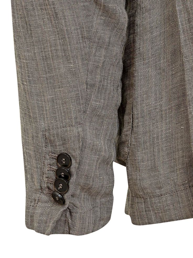 Linen-blend long-sleeved double-breasted blazer. V-neck. Button closure. Button cuffs. 3 pockets.Composition: 65% Viscose, 35% Linen Zegna Shoes, Linen Color, Casual Sportswear, Prada Leather, Breasted Blazer, Gorgeous Bags, Double Breasted Blazer, Mens Sportswear, Engineered Garments