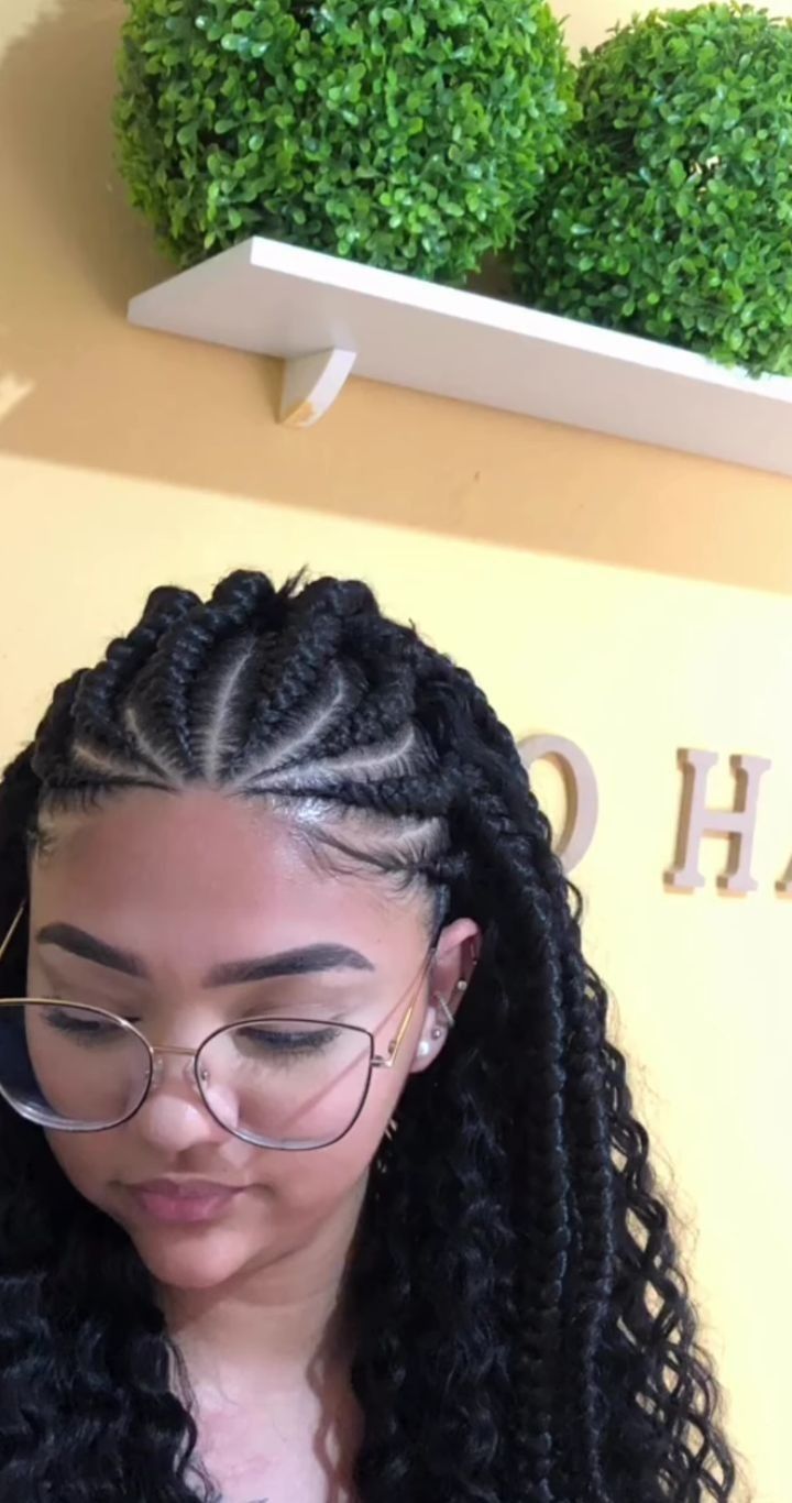 80 Degree Weather Outfits, Braids Hair Ideas, Creative Braids, Beautiful Braided Hair, African Hair Braiding Styles, Cute Curly Hairstyles, Braided Cornrow Hairstyles, Natural Curls Hairstyles, Hairdos For Curly Hair