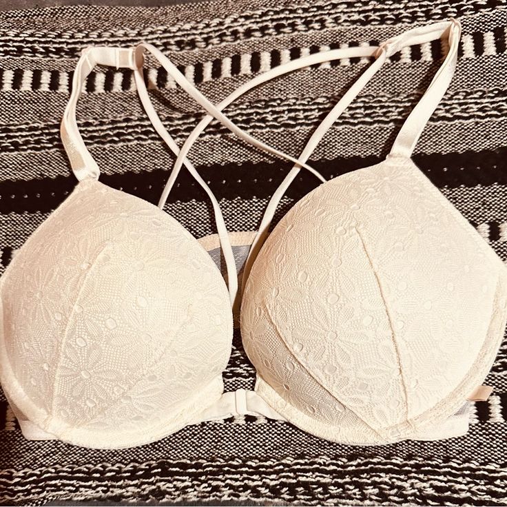 Brand New , Never Worn New With Tags Light Support Underwire Multiple Ways To Wear Off White Eyelet White Eyelet, Women's Intimates, White Color, Victoria's Secret, Off White, Brand New, Bra, Cream, Tags