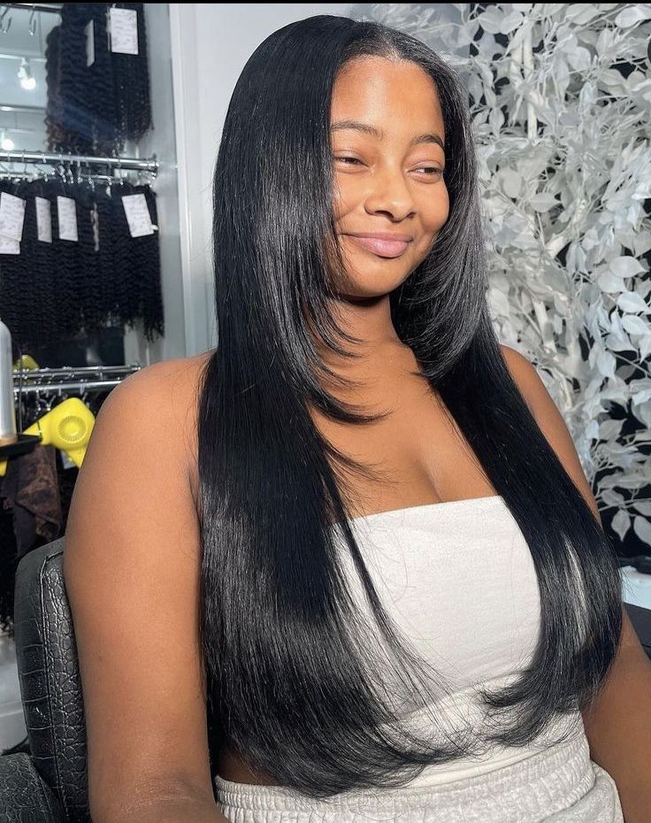 Lace Front Layers, Layered Middle Part Wig Black Women, Layered Sew In, Tape In Extensions Black Women, Laid Hairstyles, Wigs Ideas, Silk Press Hair, Layered Wig, Bangs Hairstyle