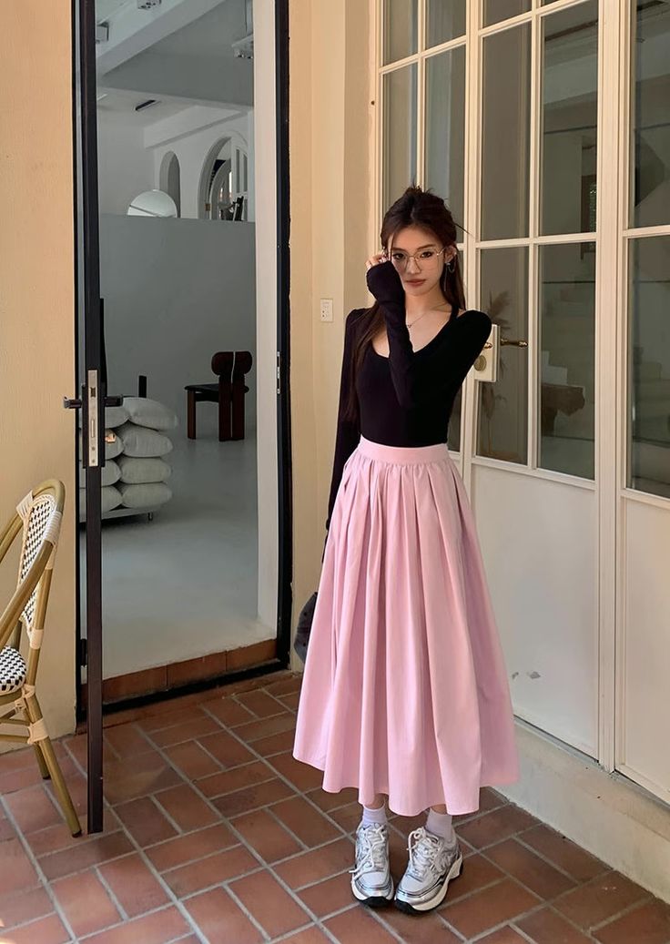 The perfect pink midi skirt for spring! With a pleated flare silhouette, side pockets and concealed back zipper, this skirt mixes and matches easily, and looks cute all day. Lined. S: 25" waist, 29.5" lengthM: 26.5" waist, 29.5" lengthL: 28" waist, 30" lengthXL: 29.5" waist, 30" length Pink Midi Skirt For Fall, Pink Fall Midi Skirt, Relaxed Pink Skirt For Fall, Chic Pink Skirt With Pleated Waist, Pink Long Skirt For Fall, Long Pink Skirt For Fall, Pink Pleated Flowy Maxi Skirt, Pink Flowy Pleated Maxi Skirt, Pink Pleated Relaxed Fit Bottoms