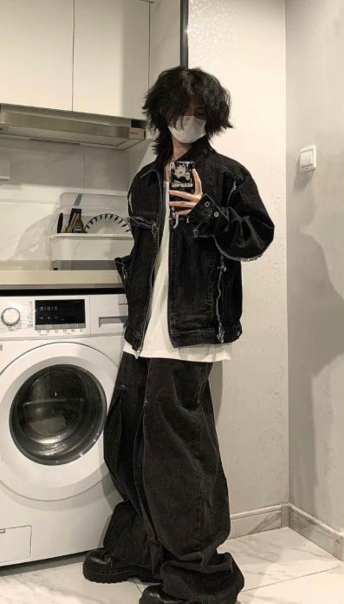 Dark Y2k Outfits Men, Alternative Outfit Ideas Men, Baggy Emo Outfits Male, Male Baggy Clothes Aesthetic, Oversized Goth Outfits, Alternative Male Outfits, Male Manipulator Aesthetic Outfits, Alt Fashion Male, Baggy Male Outfits