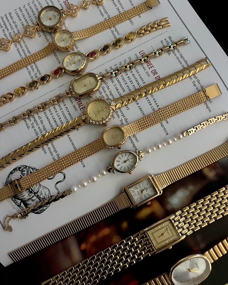 old money style> preorder now🫶🏼 #watchesofinstagram #vintagewatch #watchlover #watchmania #vintage #vintagejewelry #smallbusiness #smallbusinesssupport #giftideas #vintagewatchcollector #oldmoney #antique #antiquejewelry Vintage Wrist Watch Women, Vintage Money Aesthetic, Quiet Luxury Jewelry, Antique Gold Watches Women, Old Money Gifts, Old Money Jewellery, Pretty Stacks, Old Money Jewelry, Money Party