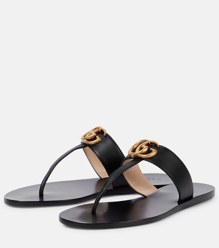 Gucci Flats, Leather Thong Sandals, Gucci Gg Marmont, Athleisure Fashion, Gg Marmont, Gucci Leather, Summer 24, Black Leather Sandals, Gucci Black