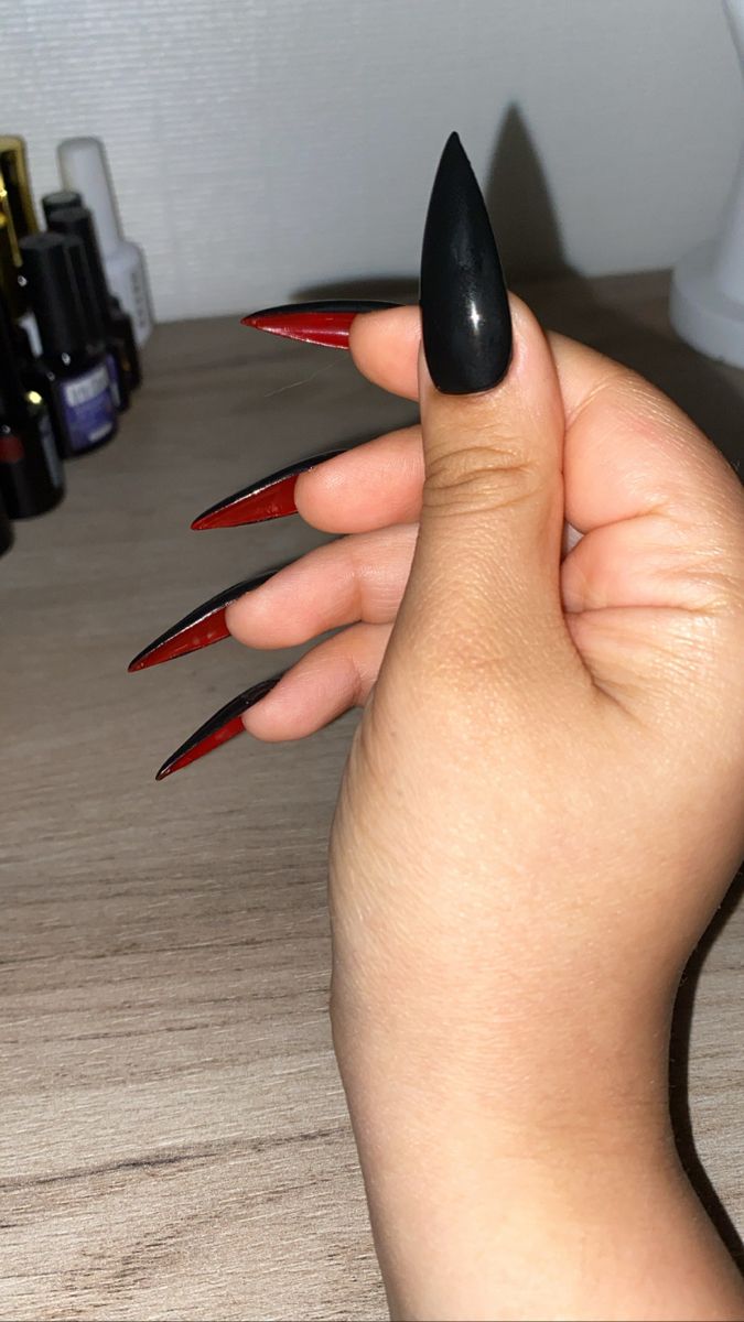 Matte Black Nails Red Bottoms, Black Top Red Bottom Nails, Matte Black Stilleto Nails Designs, Black Stilleto Nails Designs Simple, Press On Stiletto Nails, Black Nail Red Bottoms, Louboutin Nails Stilleto, Nail Inspo Pointy, Loubiton Nails