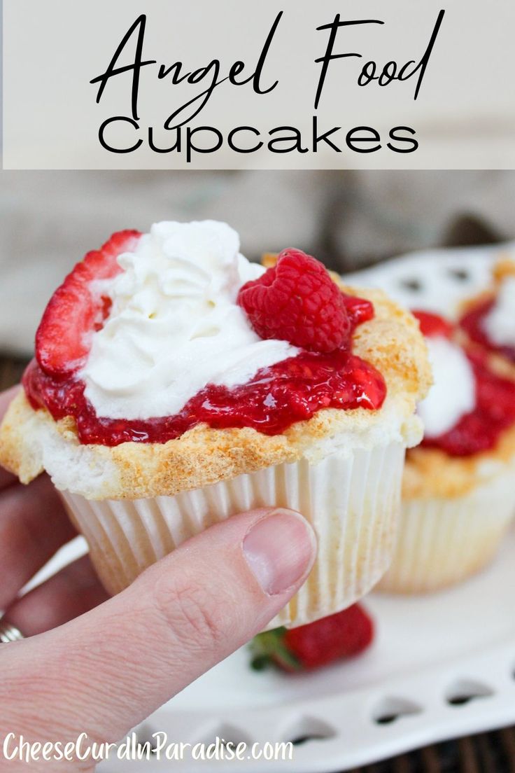 angel food cupcake held in hand. Topped with berry sauce, whipped cream, and fresh berries. Angel Food Cake Bites, Angelfood Cupcakes, Cupcakes With Berries, Angel Food Cake Cupcakes, Cute Cupcake Ideas, Angel Food Cupcakes, Homemade Dessert Recipes, Cheese Curd, Angel Food Cakes