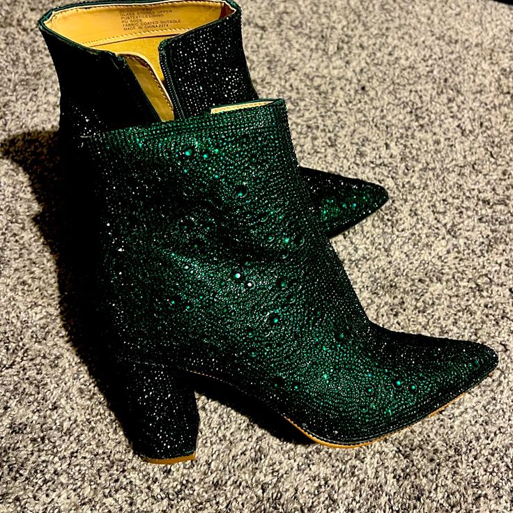 Only Worn To Try On Dress. Never Worn Outside Green Sparkly Boots, Elegant Green Ankle Boots, Green Ankle-high Formal Boots, Green Ankle Boot Heels For Winter, Chic Green Pointed Toe Boots, Green Formal Boots For Fall, Green Synthetic Heels For Fall, Green Boots For Fall Party, Green Fall Party Boots